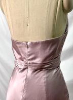 Elegant Pink Halter Neck V-Neck Slim-Fit Satin Long Classy Prom Dress