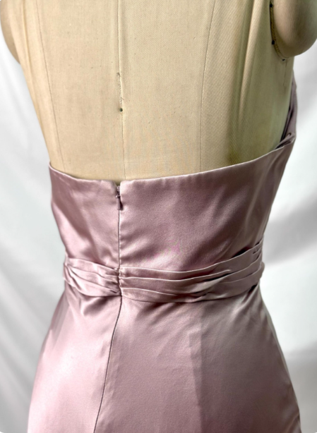 Elegant Pink Halter Neck V-Neck Slim-Fit Satin Long Classy Prom Dress