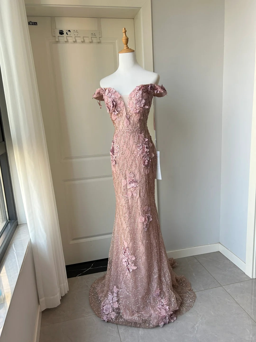 Elegant Pink Mermaid Off-Shoulder 3D Floral Sequined Classy Prom Dress Secondary image