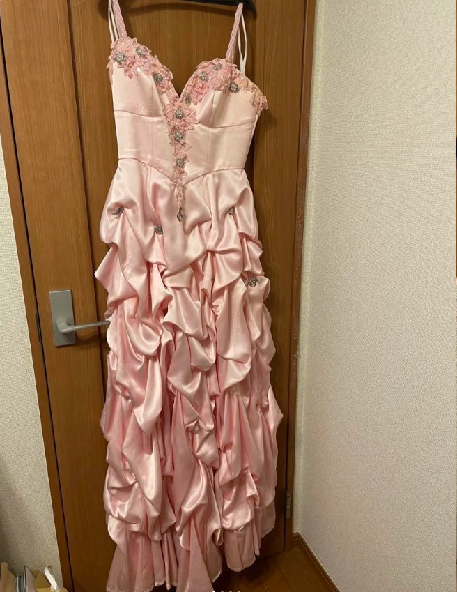 Elegant Pink Spaghetti Strap Sweetheart Neck Satin Long Classy Prom Dress Main image
