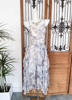 Elegant Printed Spaghetti Strap V-Neck Ruffled Layered Tulle Classy Prom Dress