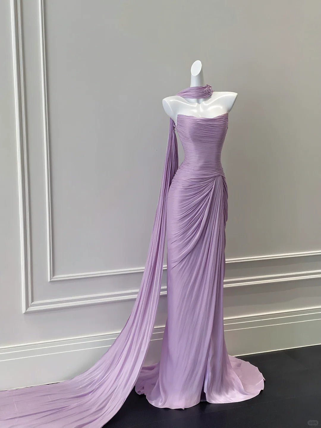 Elegant Purple Fitted Strapless Pleated Satin Long Classy Prom Dress