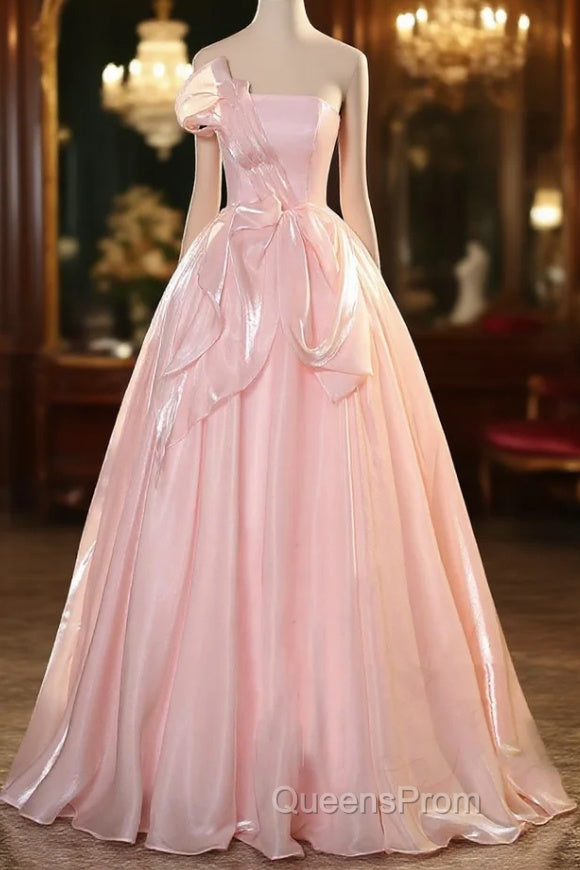 Elegant Shiny Pink Organza Ball Gown Quinceanera Dress Main image