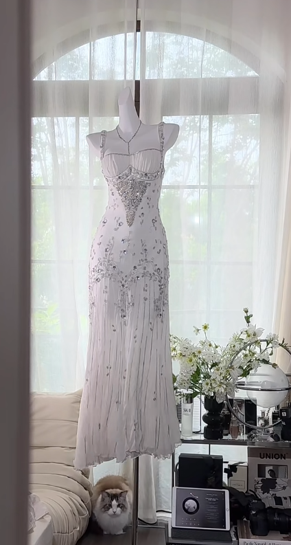 Elegant Spaghetti Straps Apricot Beaded Chiffon Mermaid Gowns Vintage Backless Classy Prom Dress