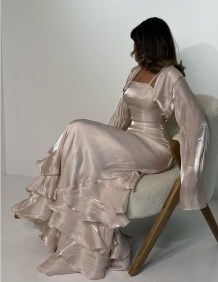 Elegant Straps Pleated Ruffles Long Classy Prom Dress Classy Evening Gown Main image