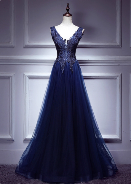 Elegant Vintage Navy Blue V-Neck Lace Embroidery Tulle Long Classy Prom Dress Secondary image