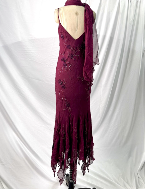 Elegant Vintage Burgundy Beaded Embroidery Thin Strap Mermaid Chiffon Long Classy Prom Dress