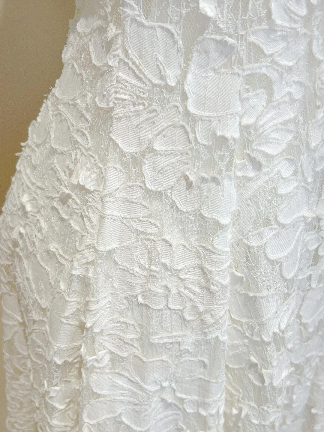 Elegant White A-Line Round Neck Lace Pattern Classy Prom Dress Bridesmaid Dress