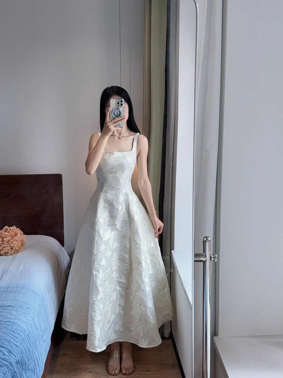 Elegant White A-Line Square Neck Halter Top With Butterfly Jacquard Satin Long Classy Prom Dress