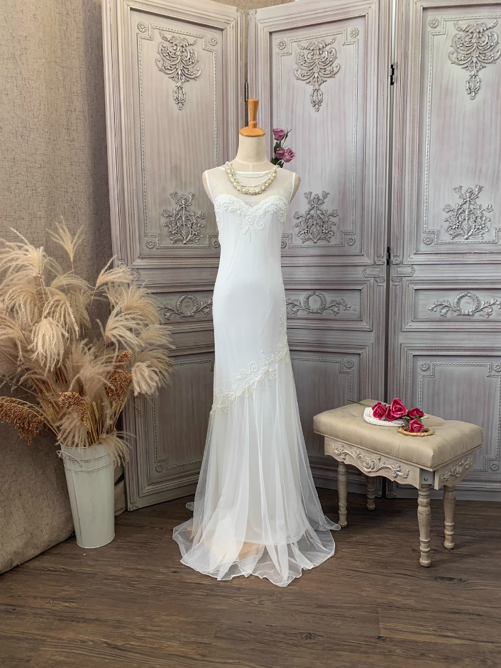 Elegant White Mermaid Sleeveless Beaded Chiffon Long Classy Prom Dress Secondary image
