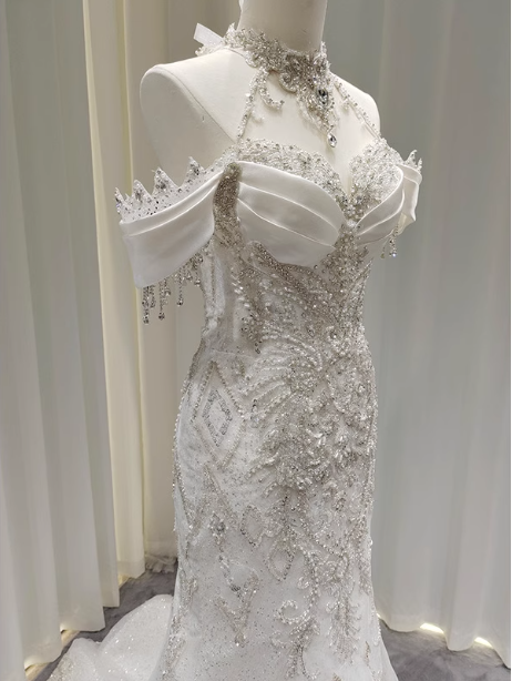 Elegant White Mermaid Train Halter Off-The-Shoulder Beaded Lace Tulle Classy Prom Dress Secondary image
