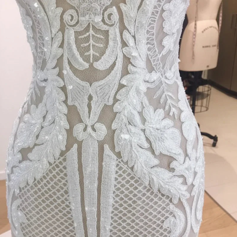 Elegant White V-Neck Mermaid Lace Wedding Dress