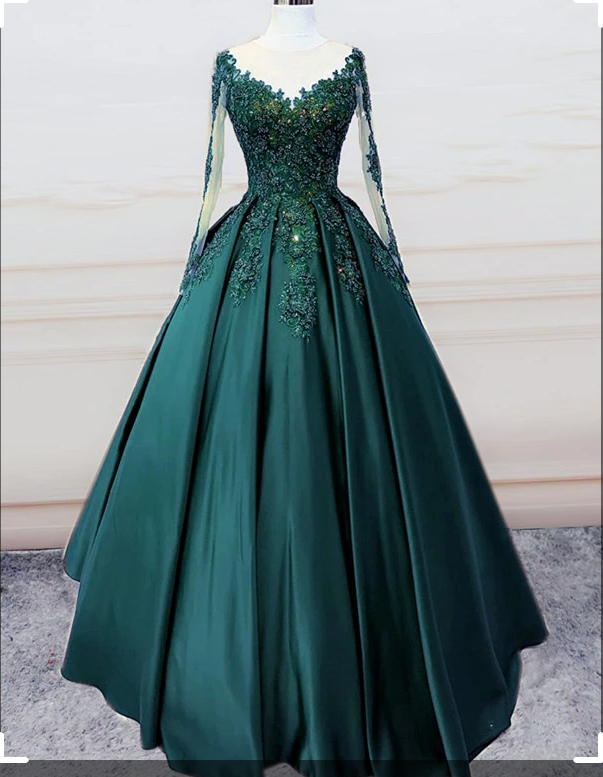 Emerald Green Long Sleeve Quinceanera Dress Ball Gown Plus Size 15 Junior Classy Prom Dress Main image