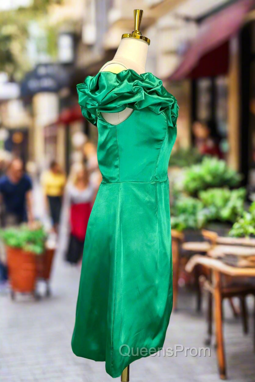Emerald Green Sheath/Column Off-the-Shoulder Sleeveless Satin Short/Mini Homecoming Dress With Ruffles