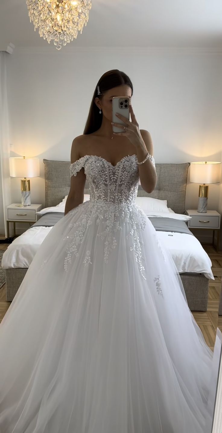 Ethereal Wedding Dress Ball Gown Off The Shoulder Tulle White Wedding Dress Bridal Gowns