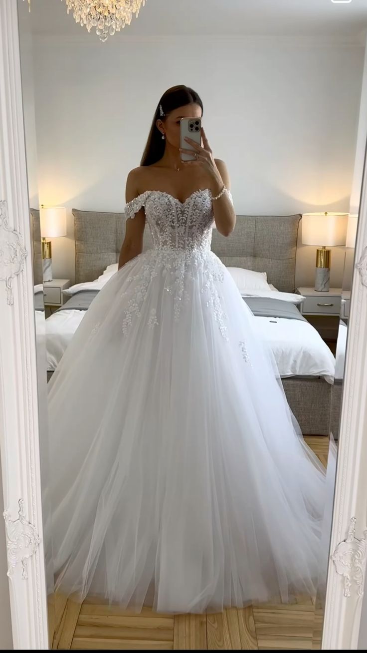 Ethereal Wedding Dress Ball Gown Off The Shoulder Tulle White Wedding Dress Bridal Gowns