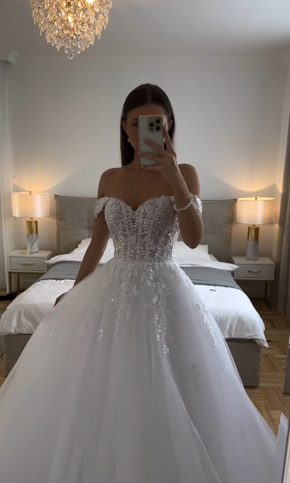Ethereal Wedding Dress Ball Gown Off The Shoulder Tulle White Wedding Dress Bridal Gowns