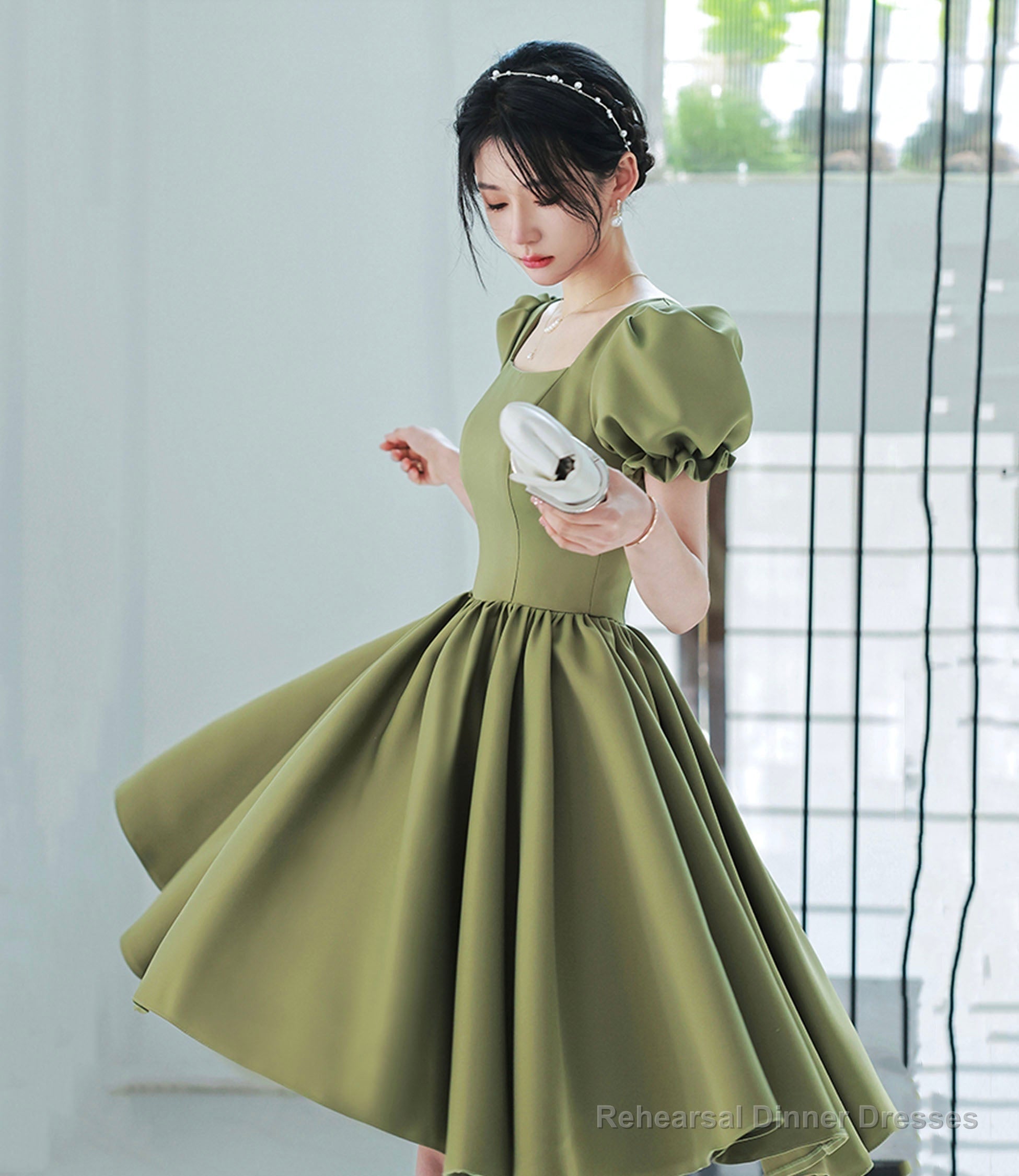 Green satin short prom dress A-line homecoming dress Main image