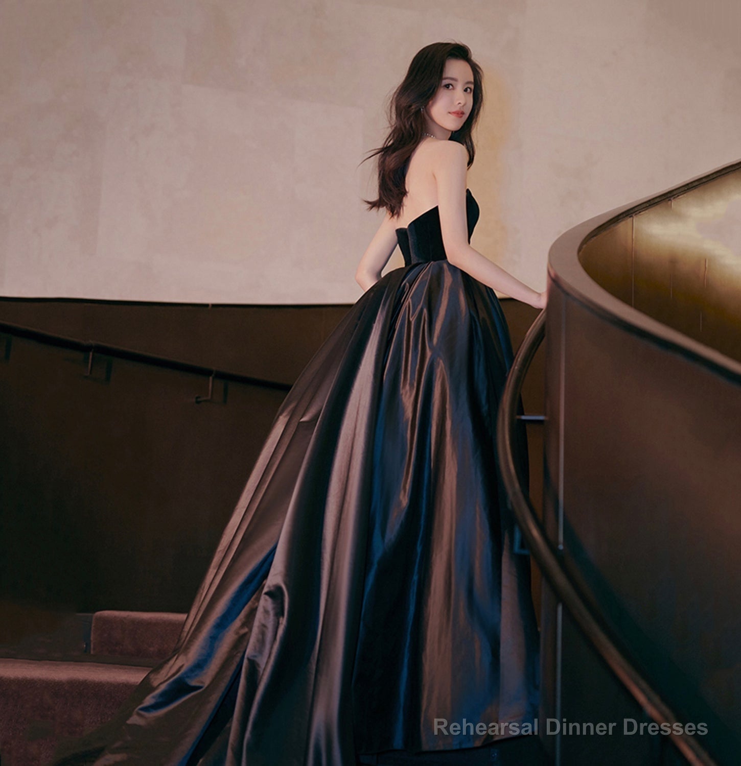 Black velvet satin long prom dress A line evening gown Secondary image