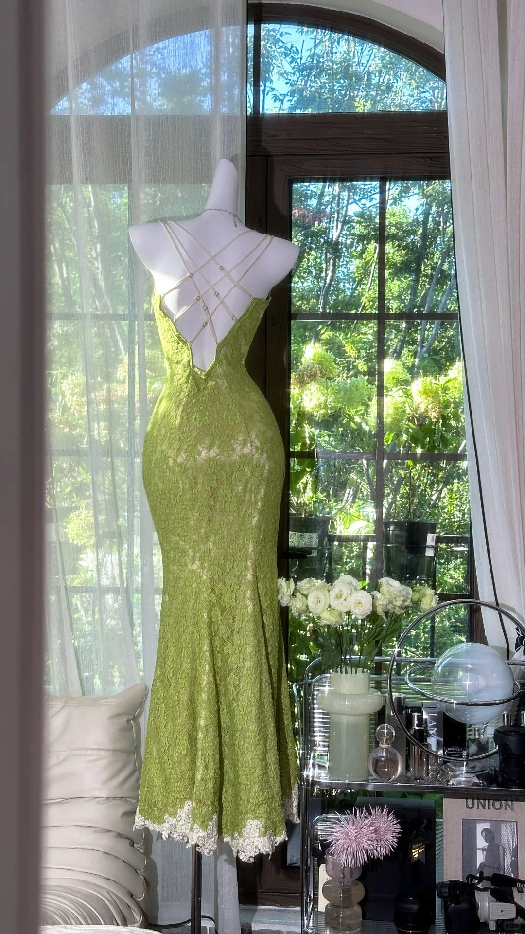 Fresh Green Mermaid Strapless Backless Criss-Cross Lace Long Classy Prom Dress