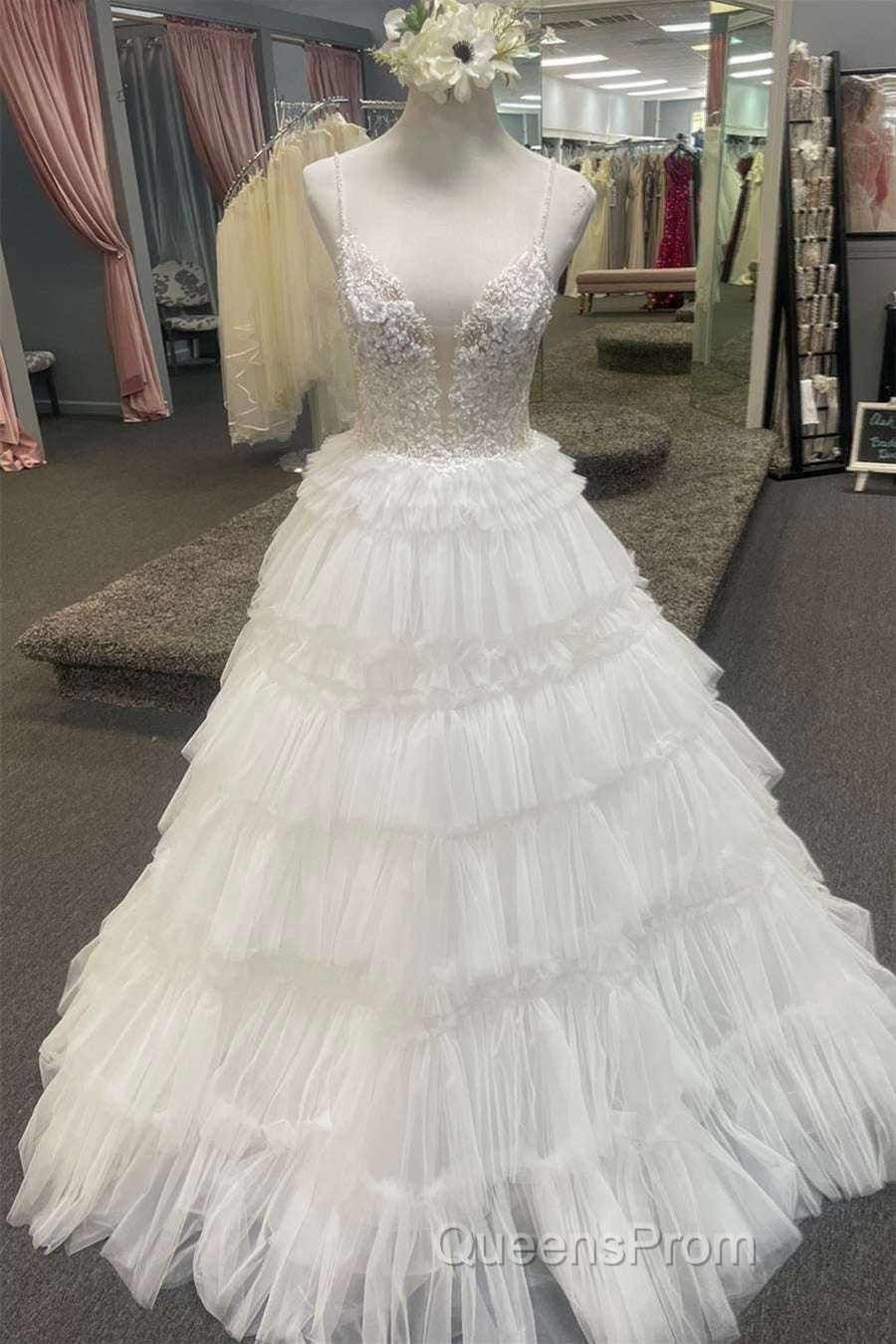 Plunging V-Neck Straps Appliques Layered Evening Prom Dress Secondary image