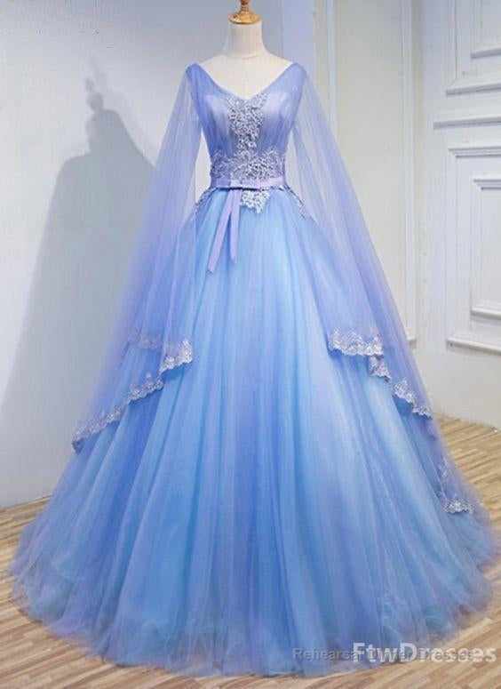 light blue tulle v neck long sleeve lace applique prom dress for teen Main image