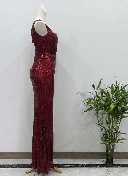 Glamorous Burgundy Slim-Fit One-Shoulder Slit Sequin Long Classy Prom Dress