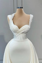 Glorious A-Line Sleeveless Sweetheart Beading Bridal Dress