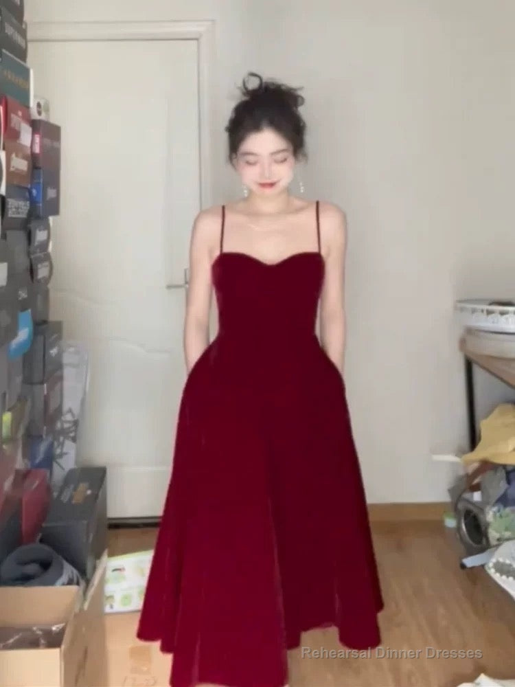 Gorgeous A line Spaghetti Straps Burgundy Velvet Evening Dress Prom Dresses Birthday Outfits Main image