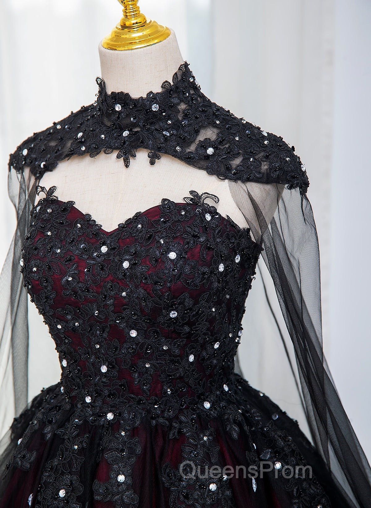 Gorgeous Black And Red Tulle Ball Gown Sweet 16 Dress With Cape, Long Evening Prom Dress Secondary image
