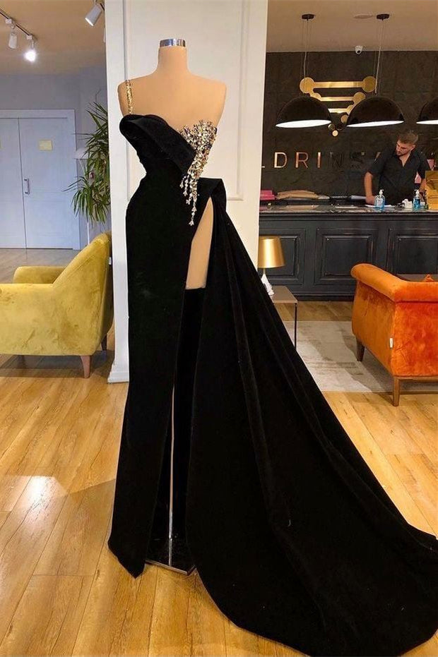 Gorgeous Black Split Front One Shoulder Prom Dress With Beading Main image