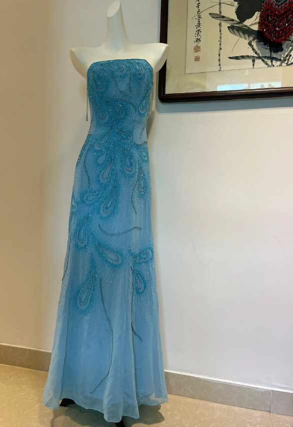 Gorgeous Blue A-Line Strapless Beaded Chiffon Long Classy Prom Dress