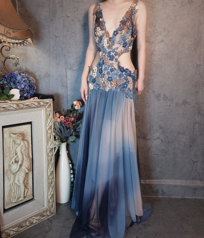 Gorgeous Gradient Blue 3D Floral Openwork Chiffon Long Classy Prom Dress