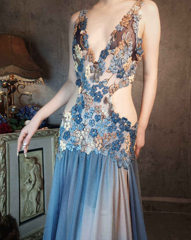 Gorgeous Gradient Blue 3D Floral Openwork Chiffon Long Classy Prom Dress