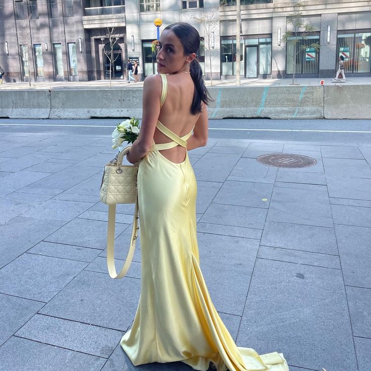 Gorgeous Mermaid Spaghetti Straps Floor Length Yellow Classy Evening Dress Backless Classy Prom Dress
