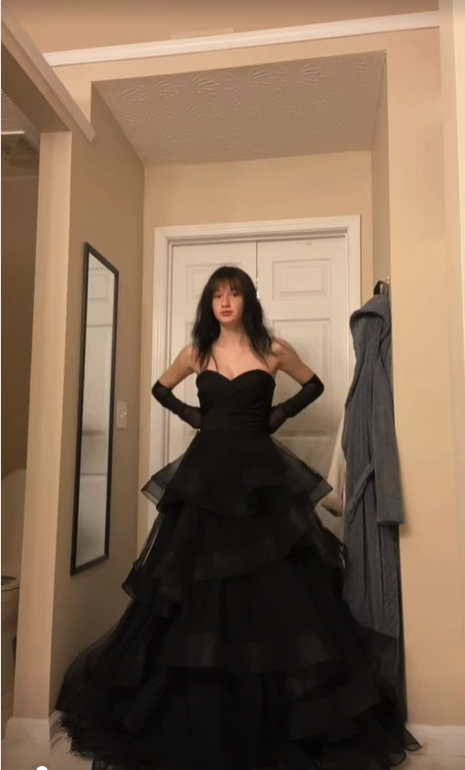 Princess A Line Sweetheart Neck Black Tiered Tulle Long Classy Prom Dress Classy Evening Dress
