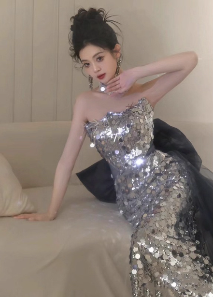 Gorgeous Silver Mermaid Strapless Bow Sequined Train Classy Prom Dress