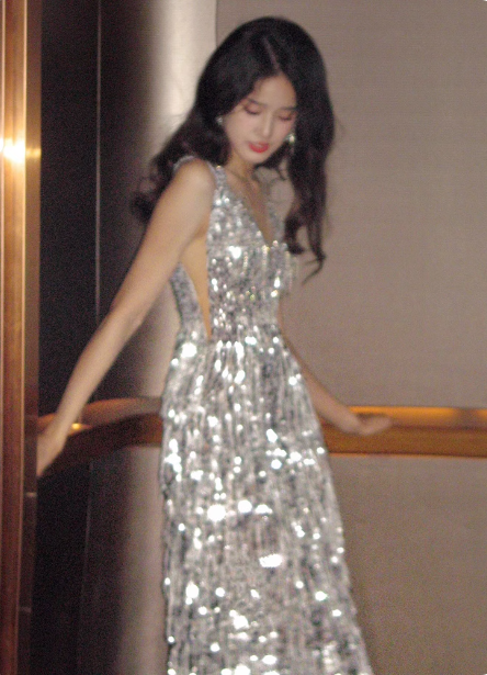 Gorgeous Silver V-Neck Tassel Sequin Long Classy Prom Dress Secondary image
