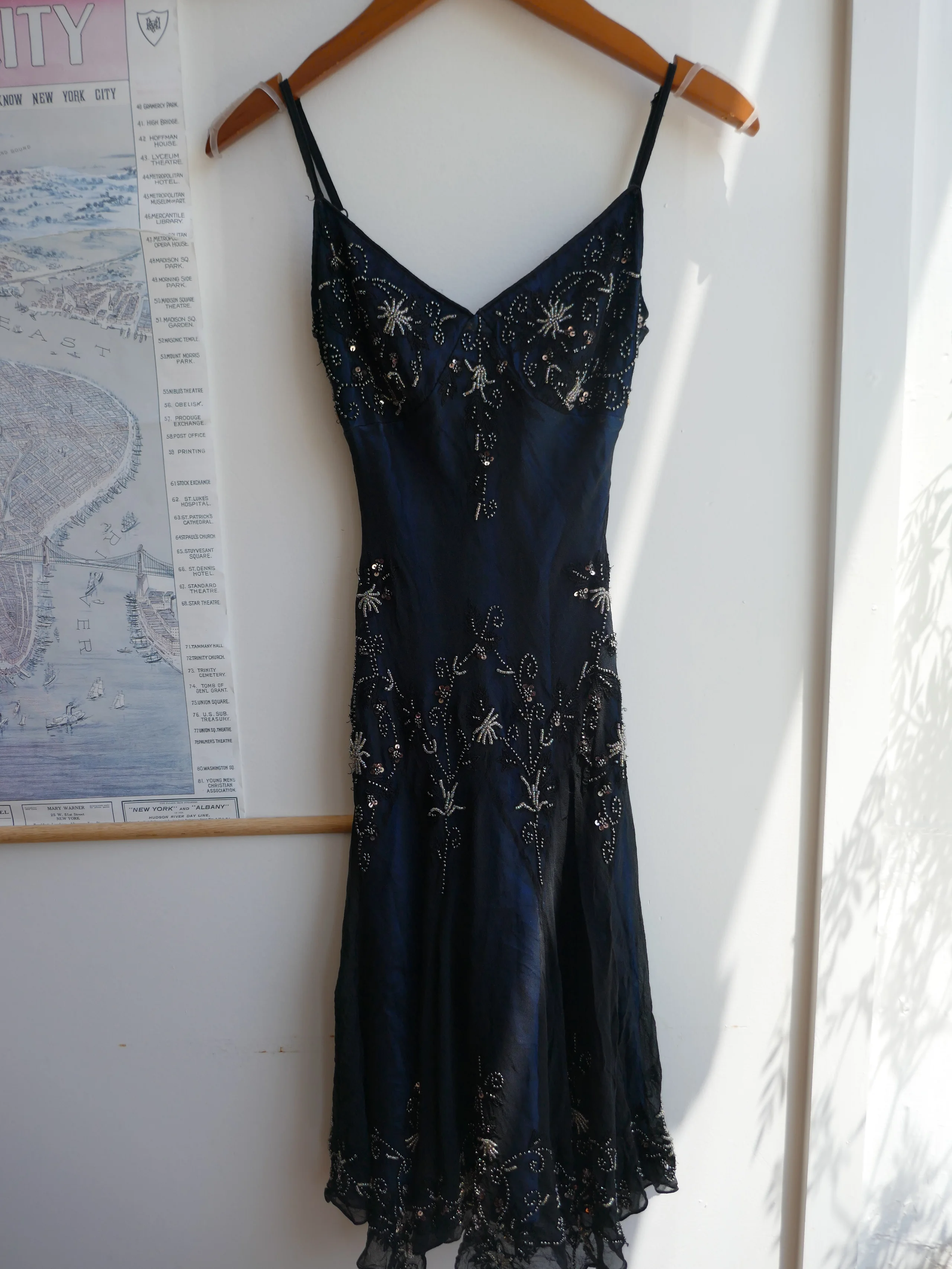 Gorgeous Mermaid Spaghetti Straps Beaded Navy Blue Satin Long Classy Prom Dress