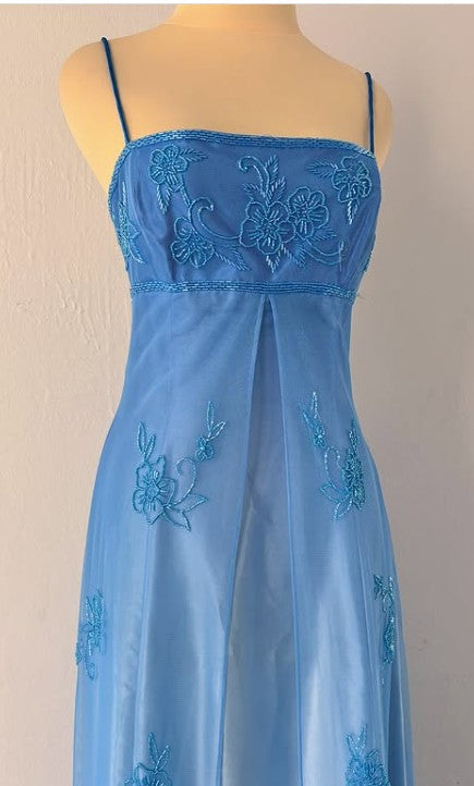 Gothic Vintage Classy Prom Dress Under $170??Gorgeous Spaghetti Straps Beading Applique Gradient Blue Sleeveless Long Classy Evening Dress Secondary image
