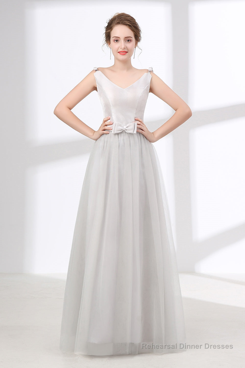 Gray Silver V Neck Tulle Prom Dresses Main image