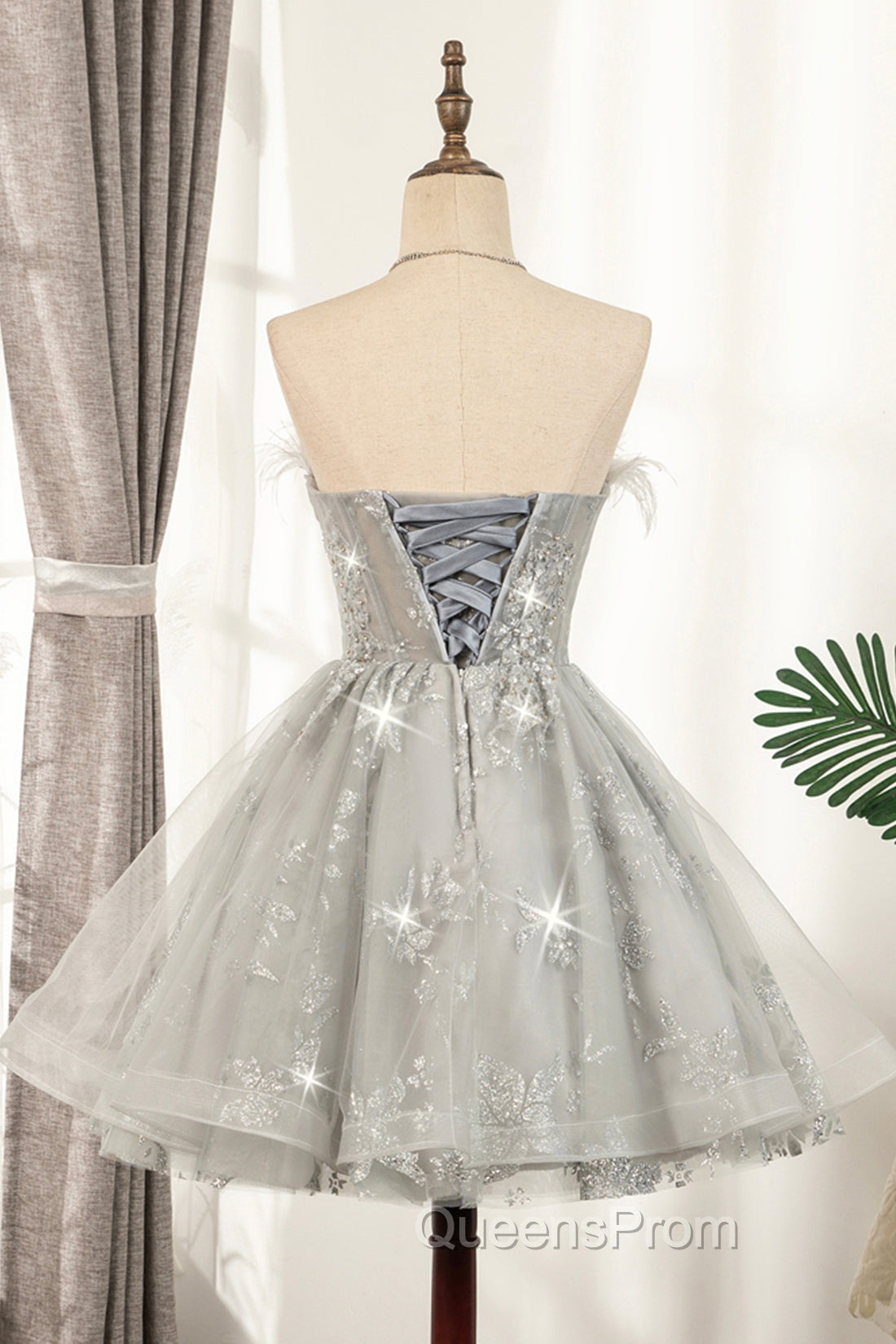 Gray Strapless Tulle Short Evening Prom Dress with Sequins, Cute A-Line Party Dress