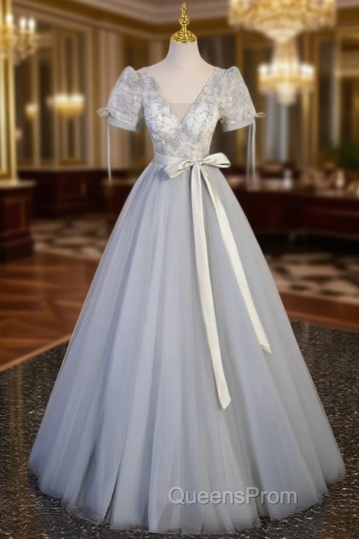 Gray Tulle Short Sleeve V-neck Appliques Evening Prom Dress Main image