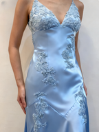 Green Mermaid V Neck Appliques Satin Open Back Long Classy Prom Dress Outfits