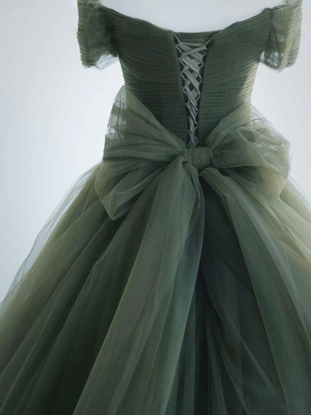A-Line Sweetheart Neck Green Long Classy Prom Dress, Sweep Train Green Classy Dress