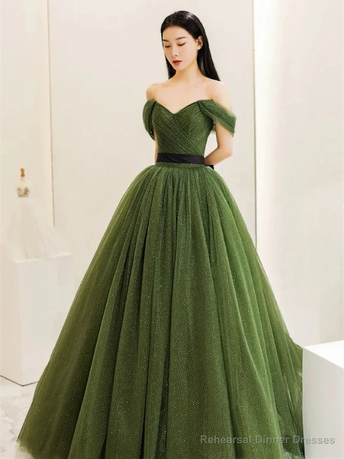 Green Sweetheart Shiny Tulle Off Shoulder Party Dress, Green Long Prom Dress Main image