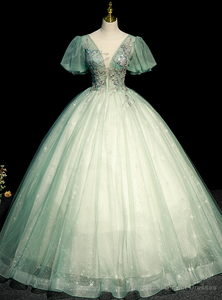 Green Tulle Short Sleeve Sequins Beading Quinceanera Dress Main image