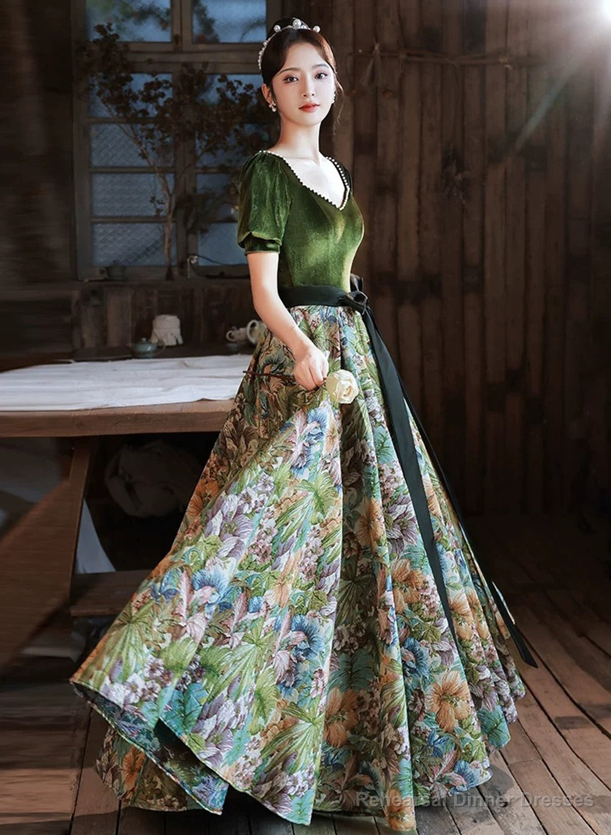 Green Velvet Floral Short Sleeves Long Prom Dress, Green Sweetheart Party Dress Main image