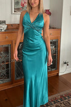 Halter V-Neck Classy Prom Dress Pleated Satin Sleeveless Long Classy Prom Party Dress
