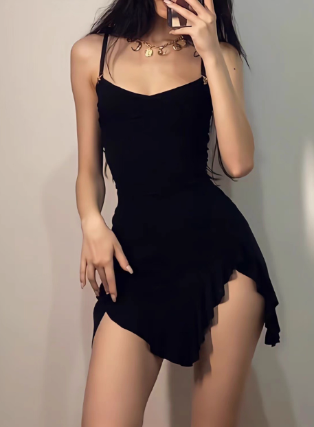 Irregular Slit Black Sling Waist Hip Birthday Short Skirt Homecoming Dress Main image